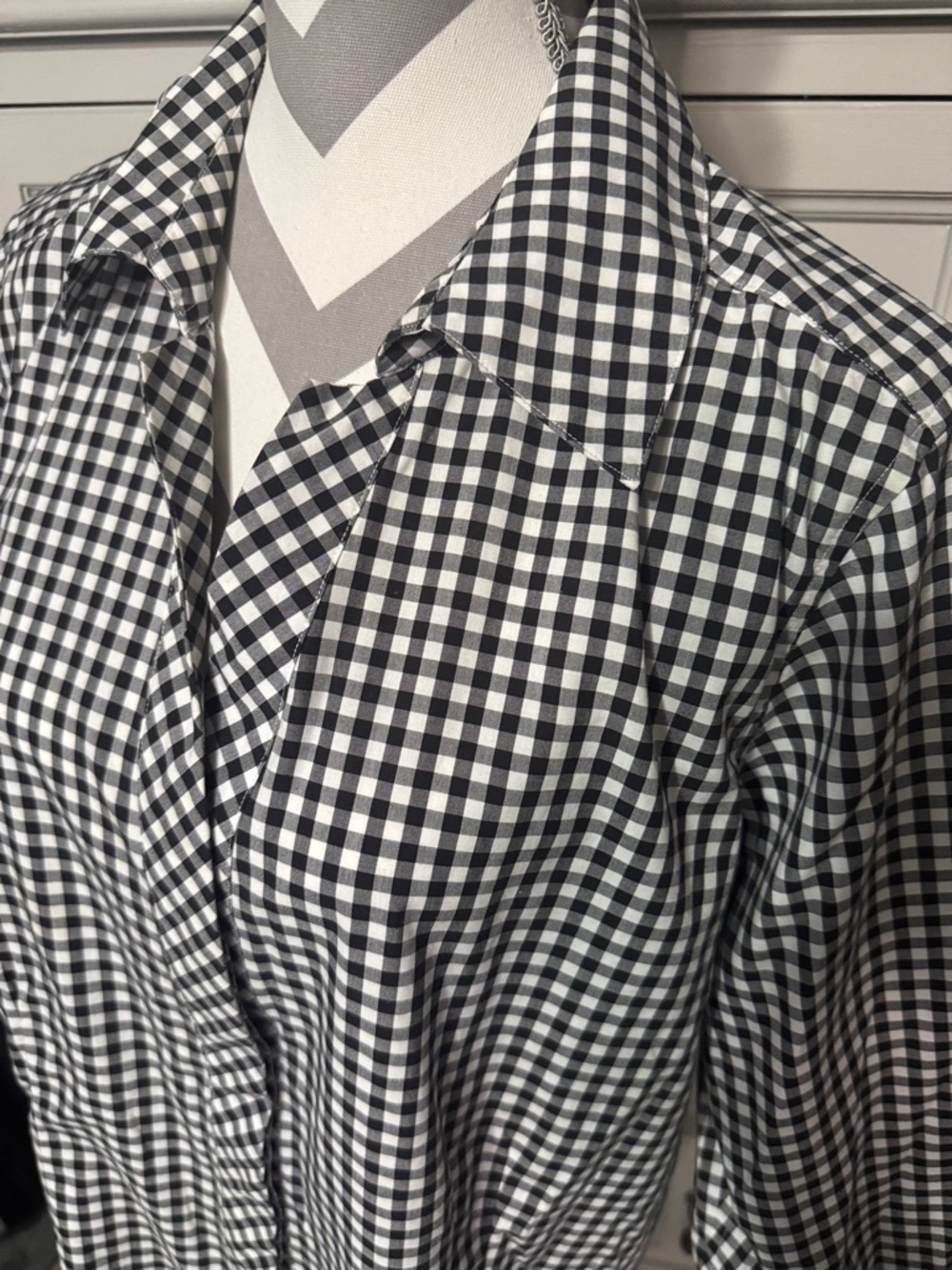 Gold Label Investments Classic Black & White Gingham Button-Up Top Size 16W - Picture 2 of 10